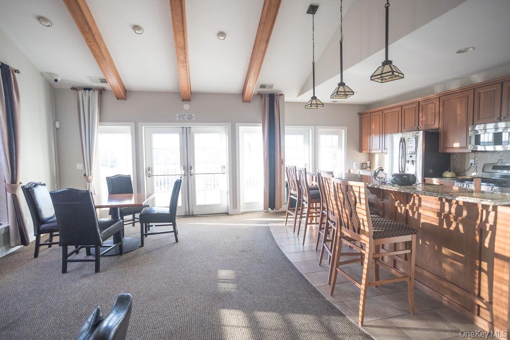 919 Saratoga Lane # 584 Rt 9, Fishkill, NY 12524