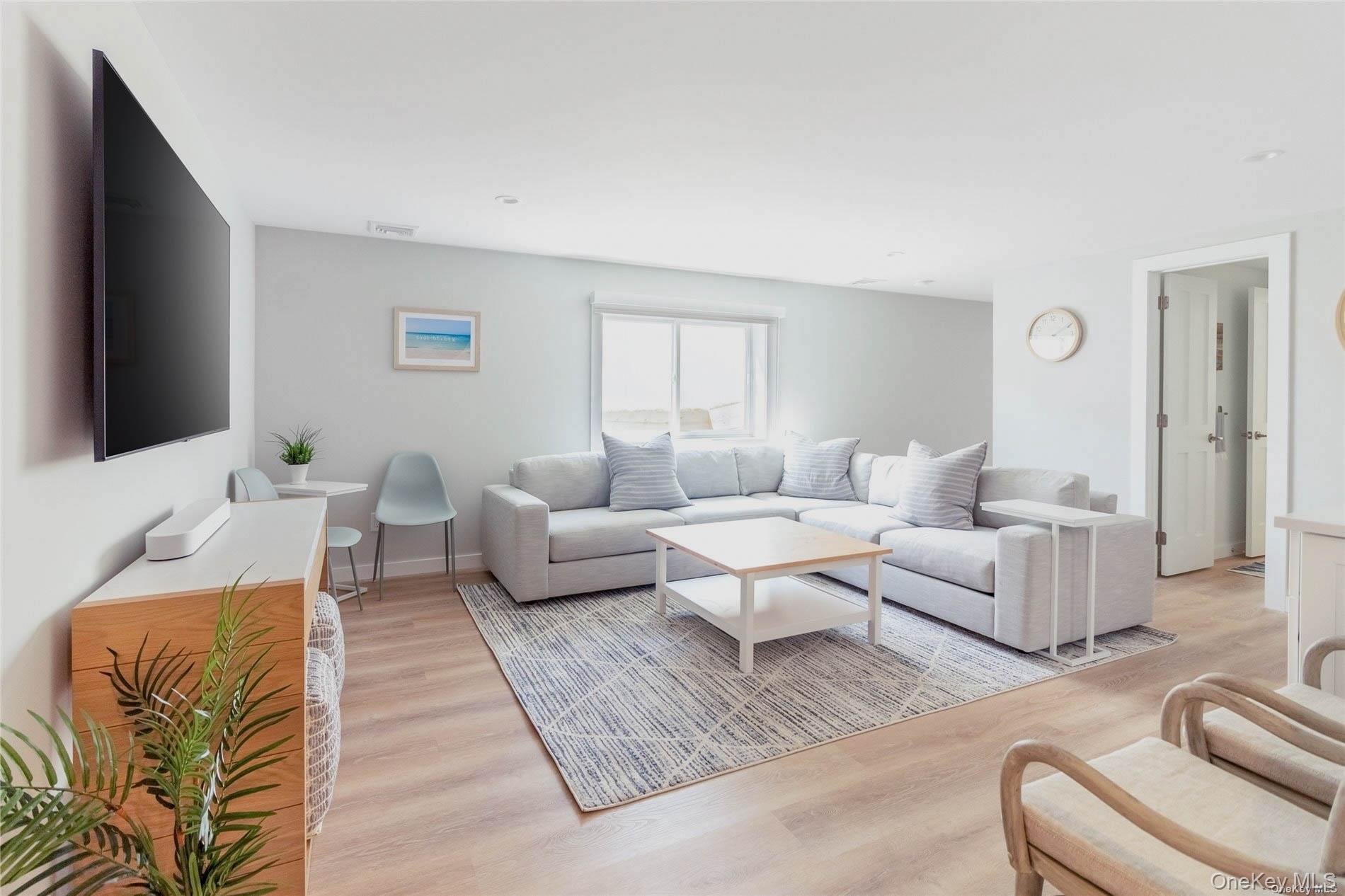 155 Bridge Street, Greenport, NY 11944