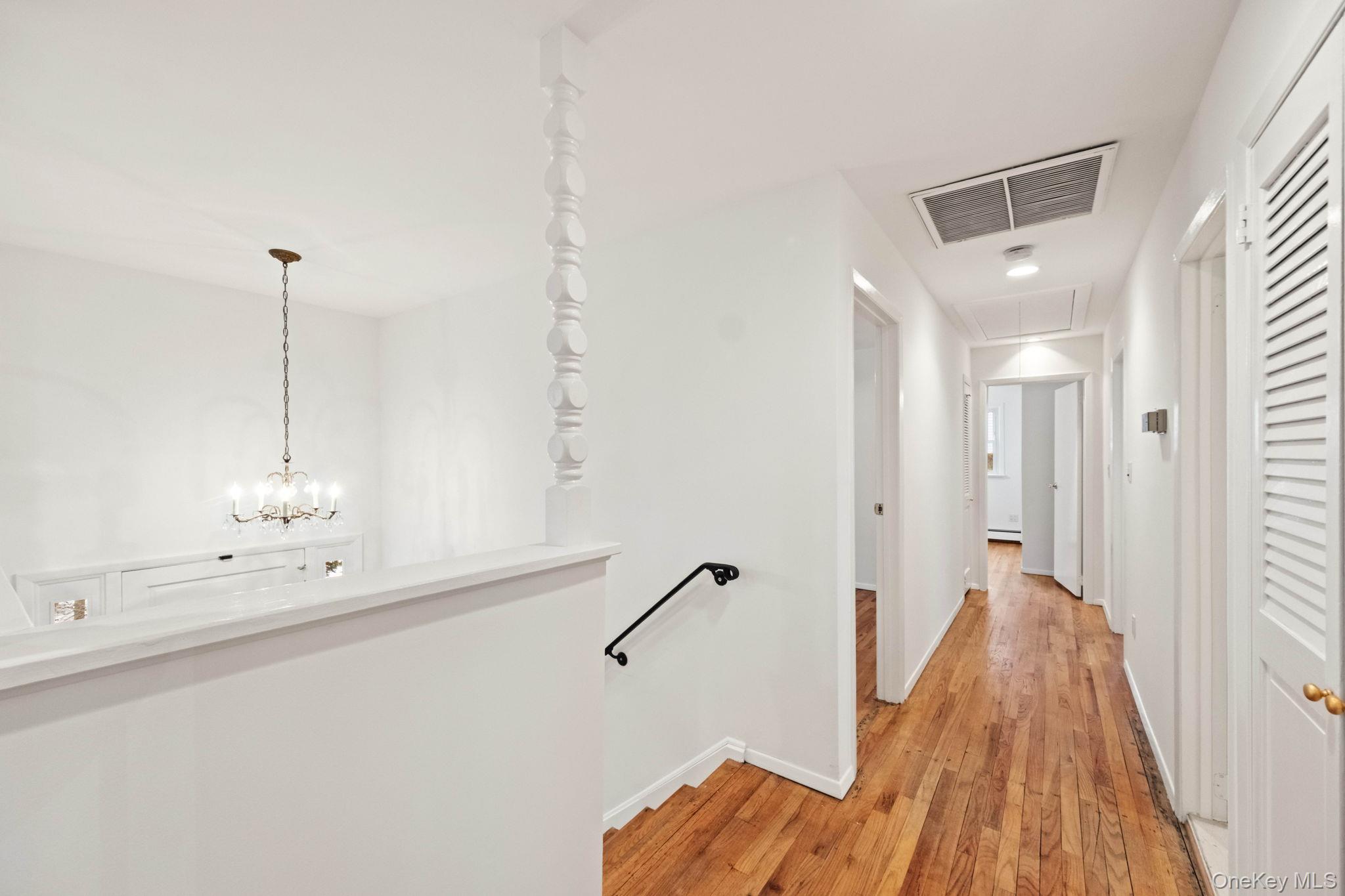 32 Bramble Brook Road, Ardsley, NY 10502