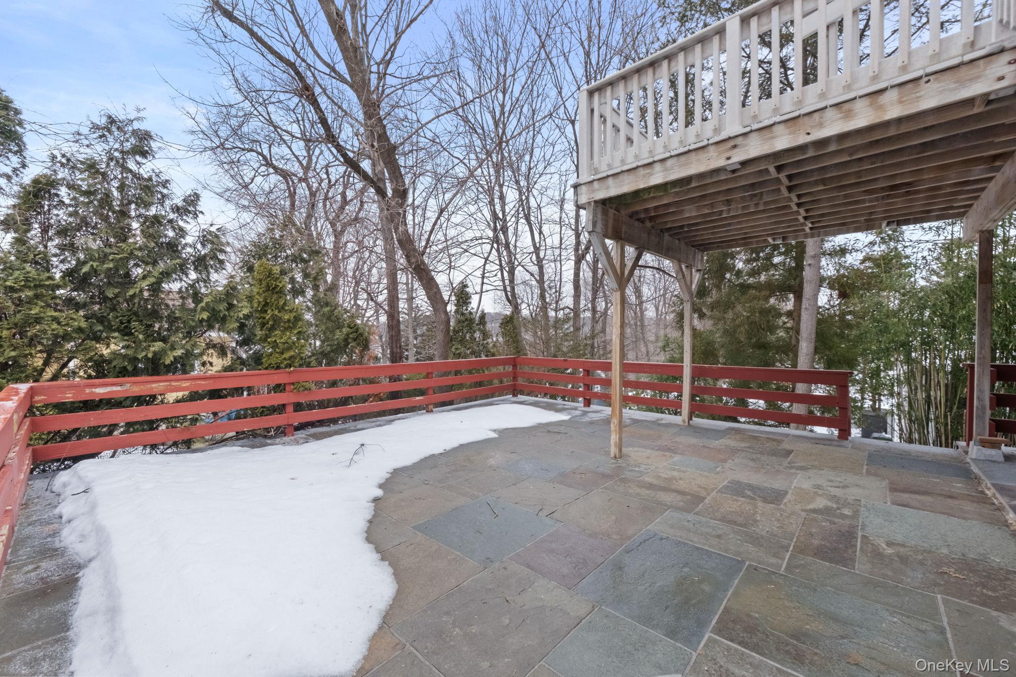 32 Bramble Brook Road, Ardsley, NY 10502