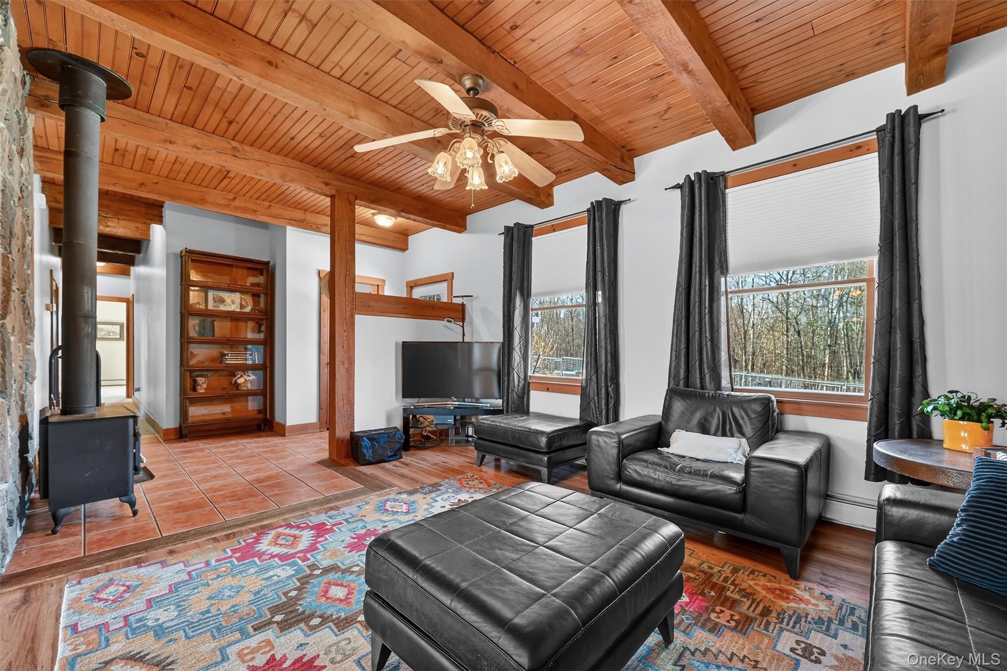 130 Dunthorne Drive, Bloomingburg, NY 12721