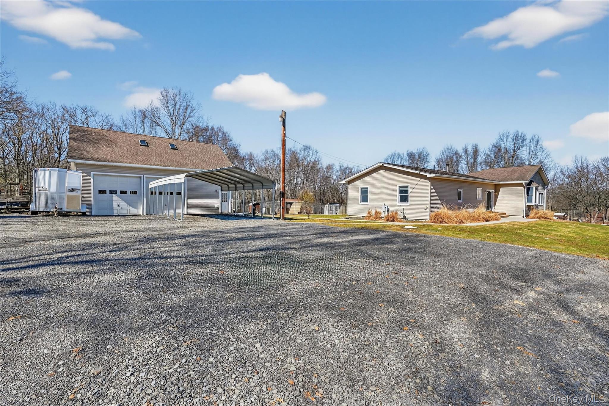 130 Dunthorne Drive, Bloomingburg, NY 12721