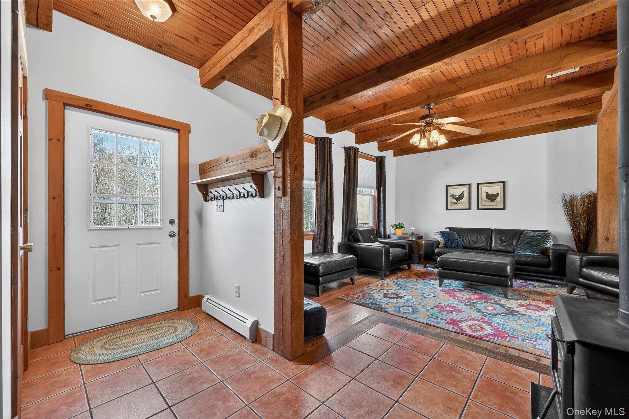 130 Dunthorne Drive, Bloomingburg, NY 12721