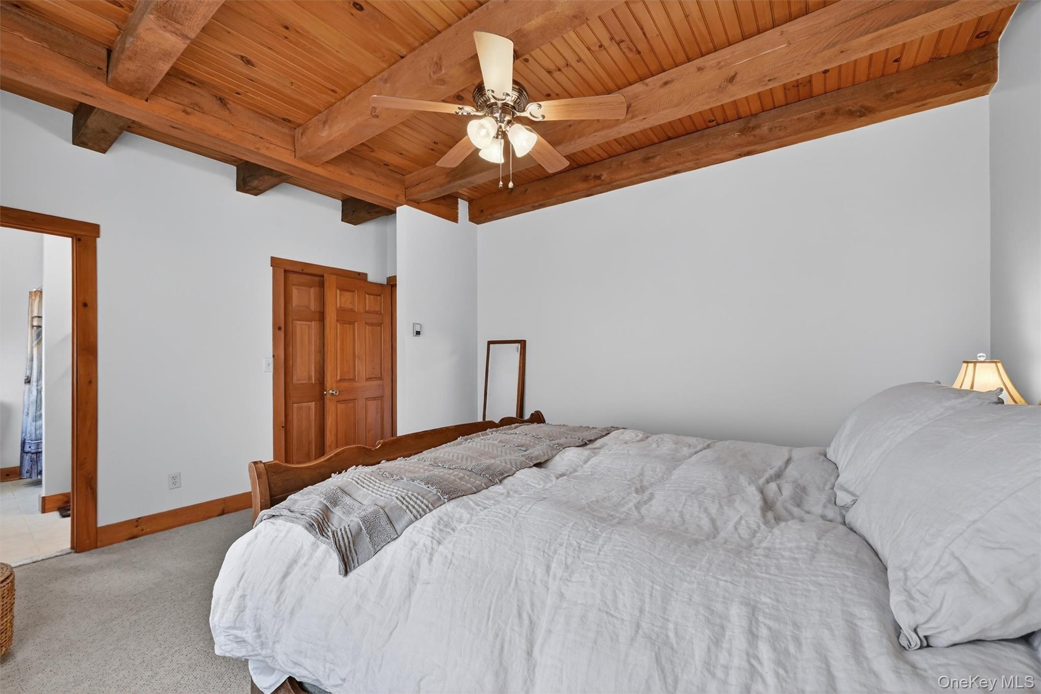 130 Dunthorne Drive, Bloomingburg, NY 12721