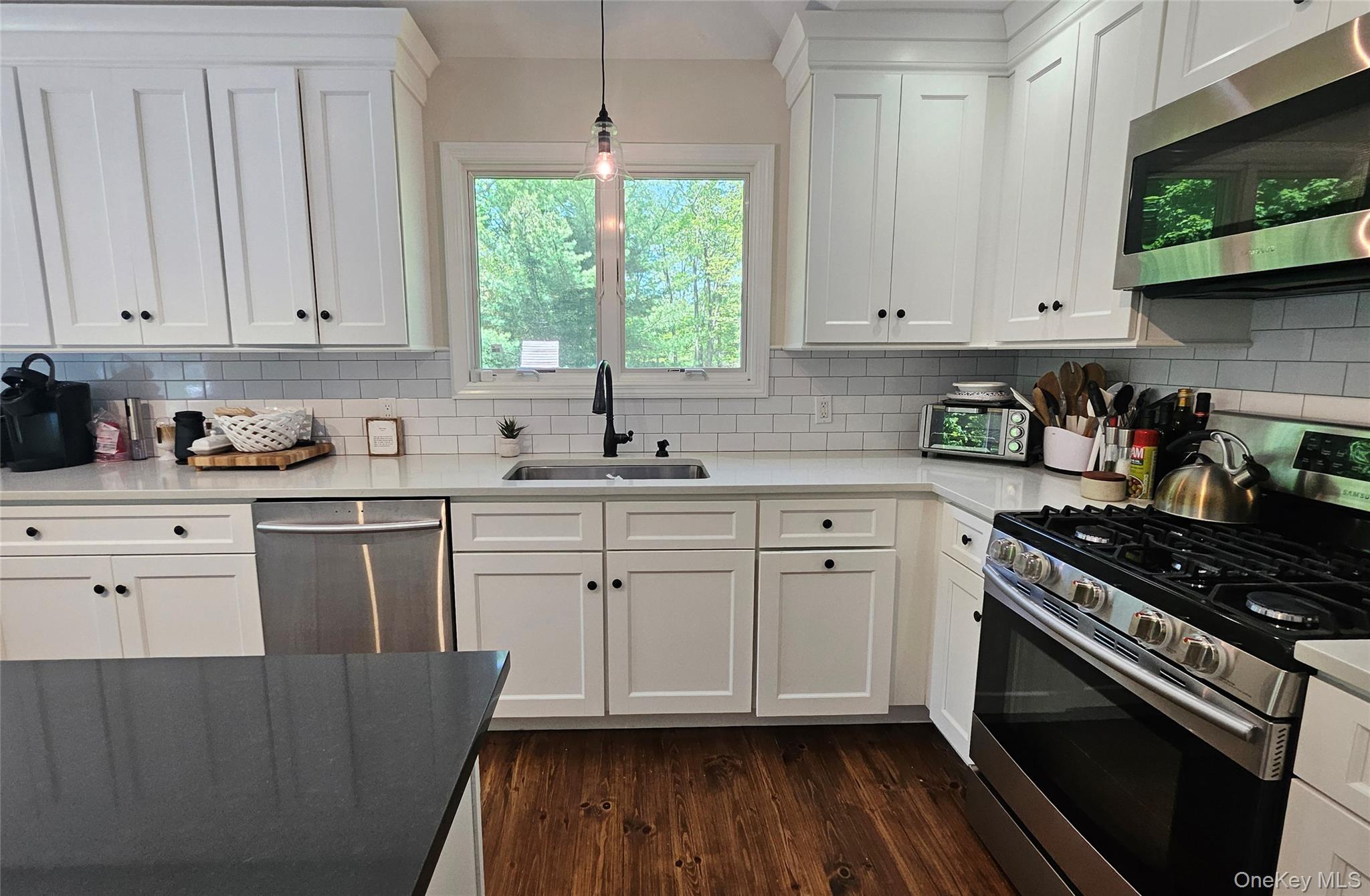 11 John Street, Westhampton Beach, NY 11978