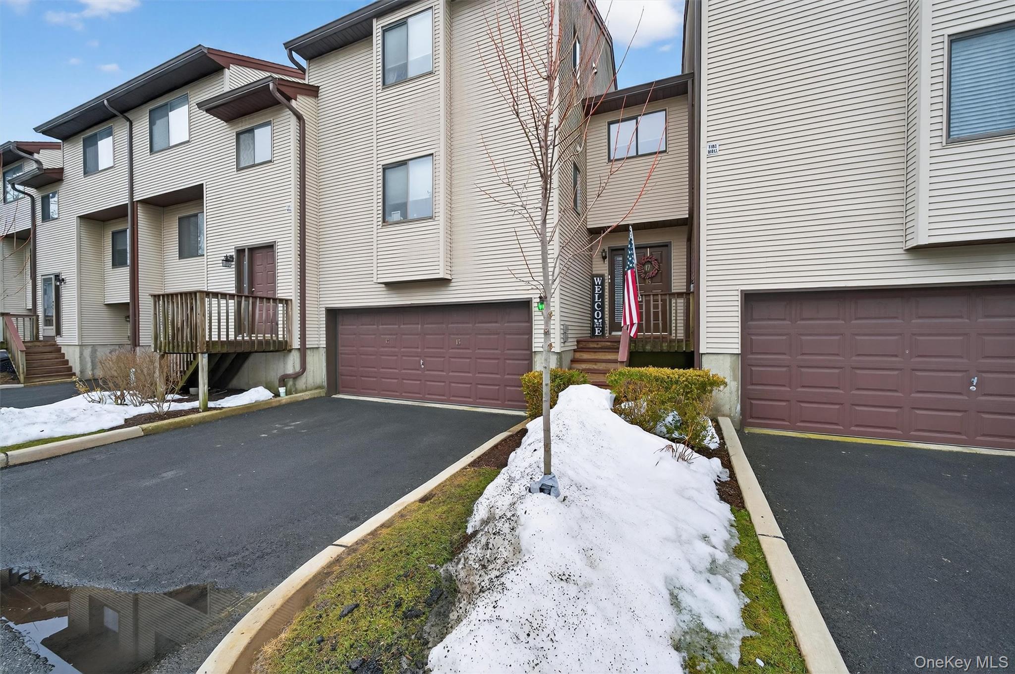 15 Kings Court, Nanuet, NY 10954