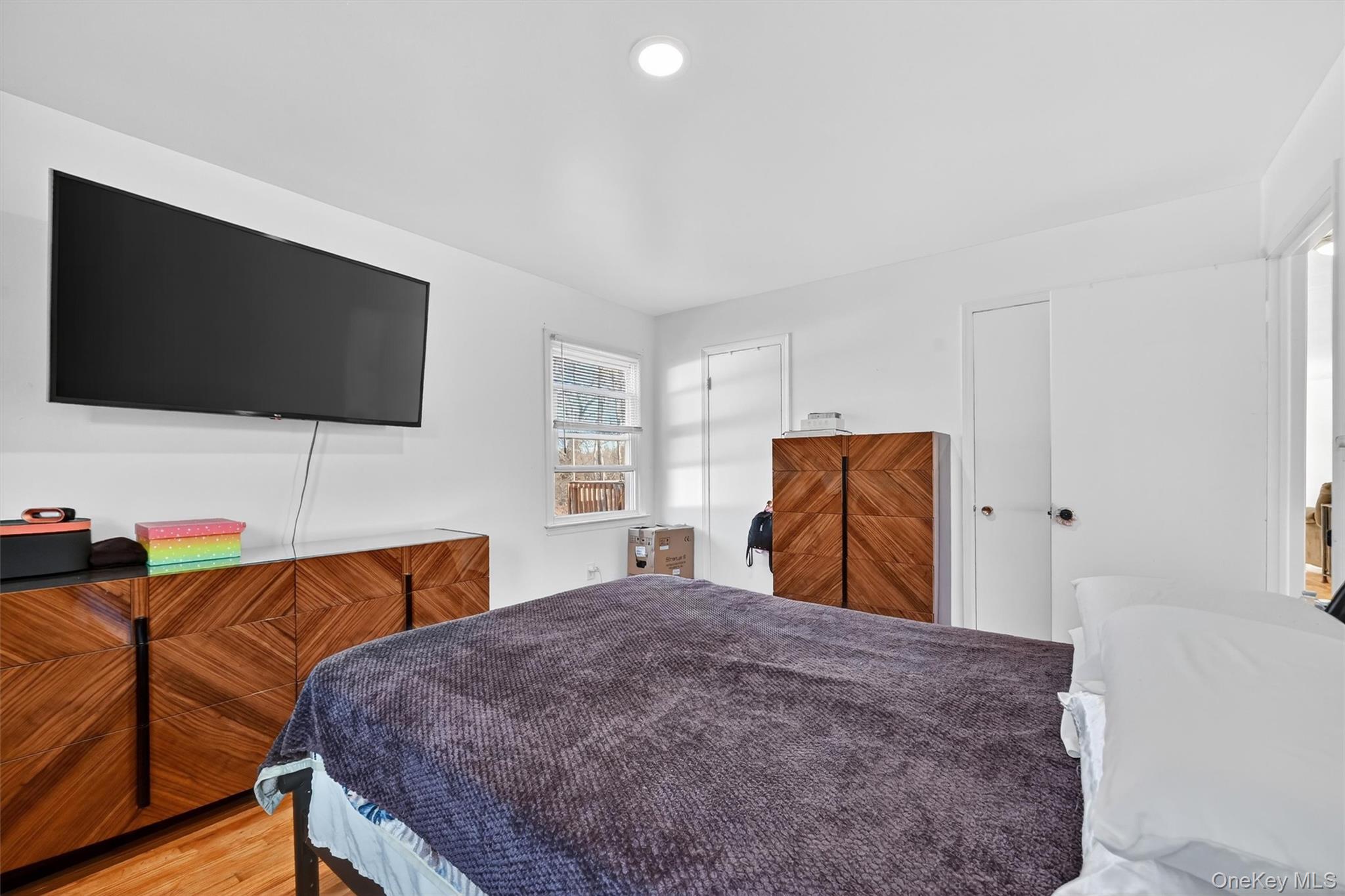 129 Vails Gate Heights Drive, New Windsor, NY 12553