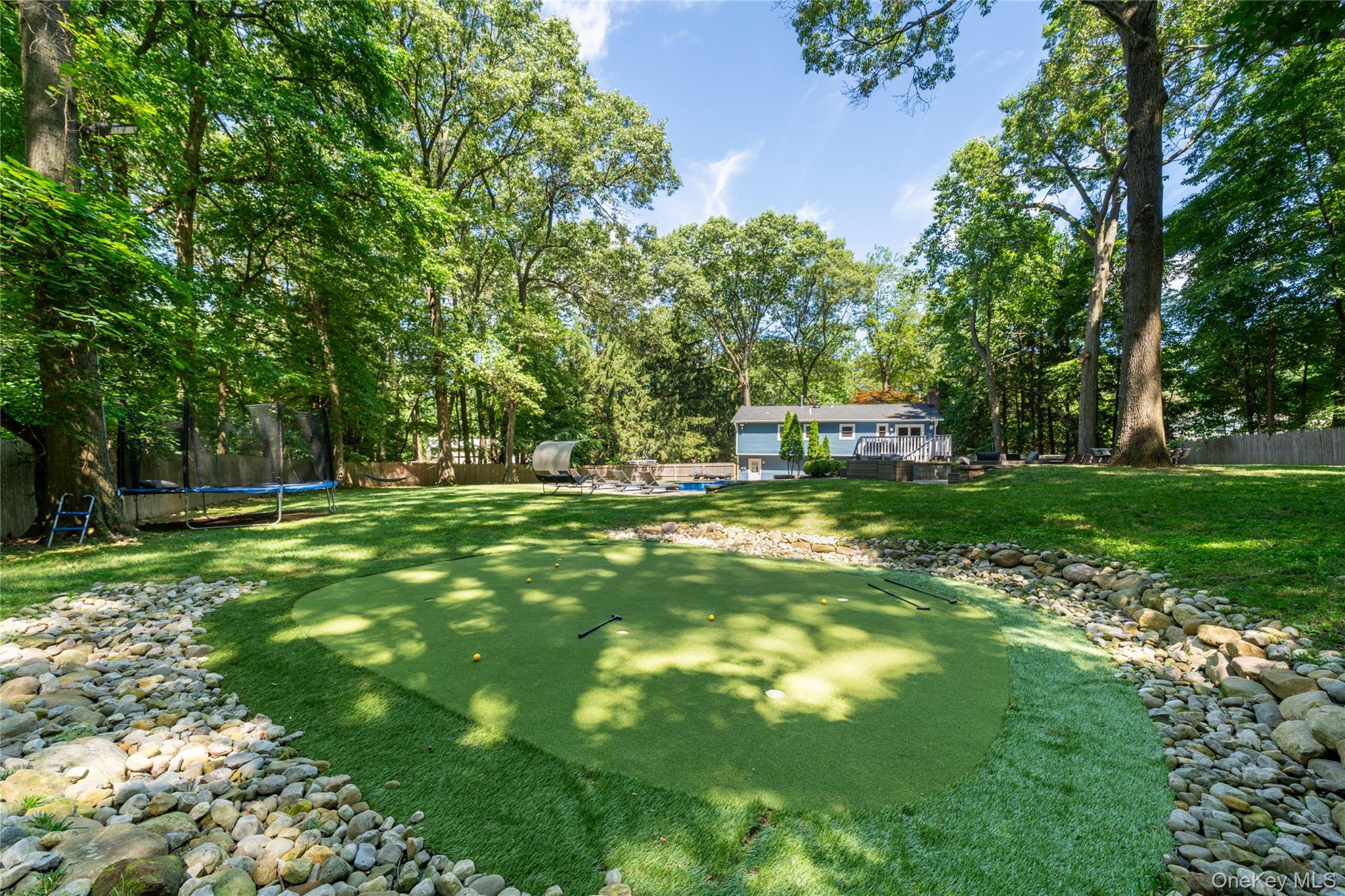 9 E Stemmer Lane, Suffern, NY 10901