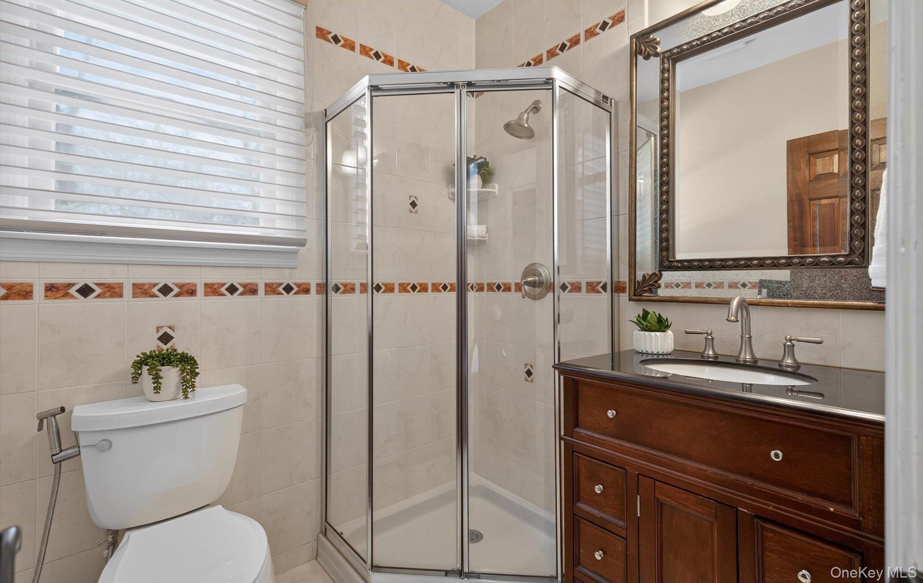 15 Tiber Road, Syosset, NY 11791