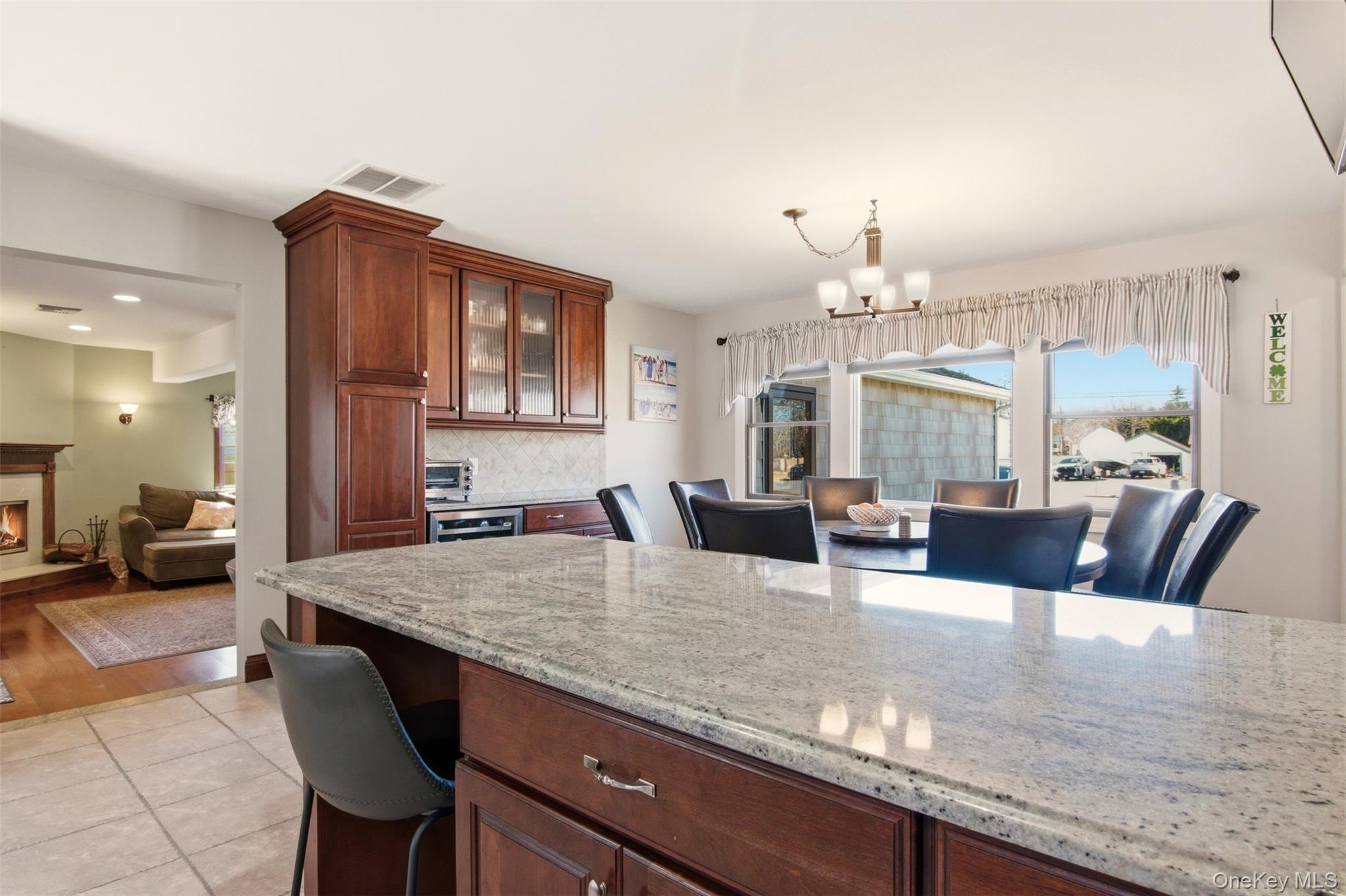 741 10th Street, Islip Terrace, NY 11752