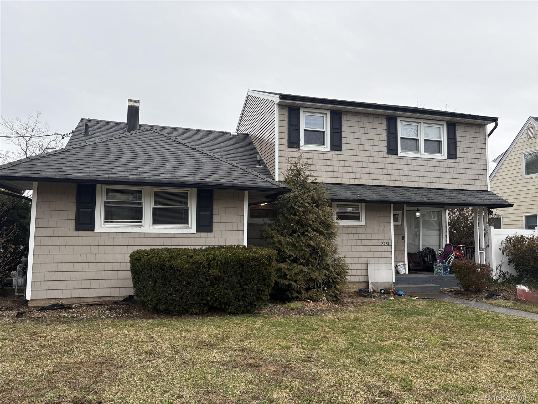 3251 Neptune Avenue, Oceanside, NY 11572