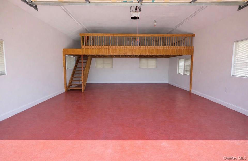 39 West Lane, Bay Shore, NY 11706