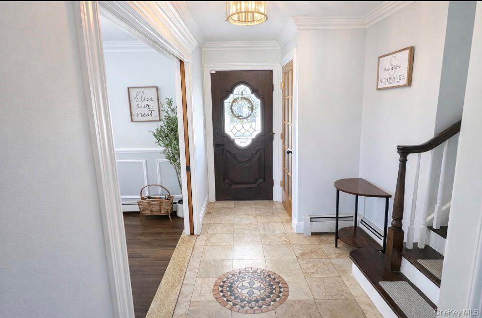 39 West Lane, Bay Shore, NY 11706