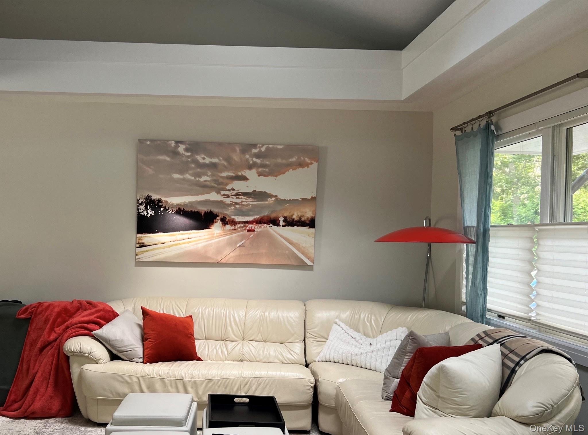 11 Post Crossing, East Quogue, NY 11942