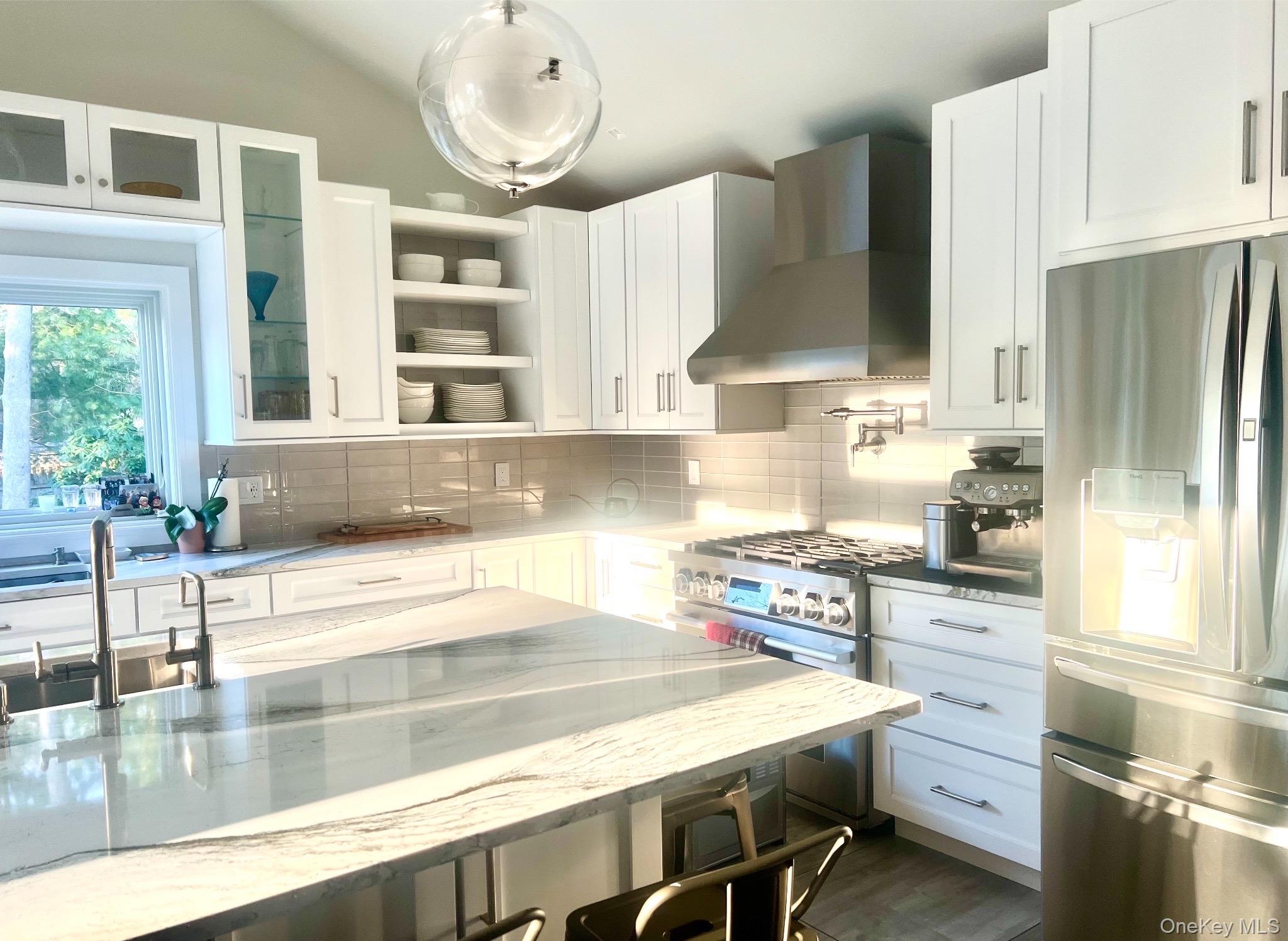 11 Post Crossing, East Quogue, NY 11942