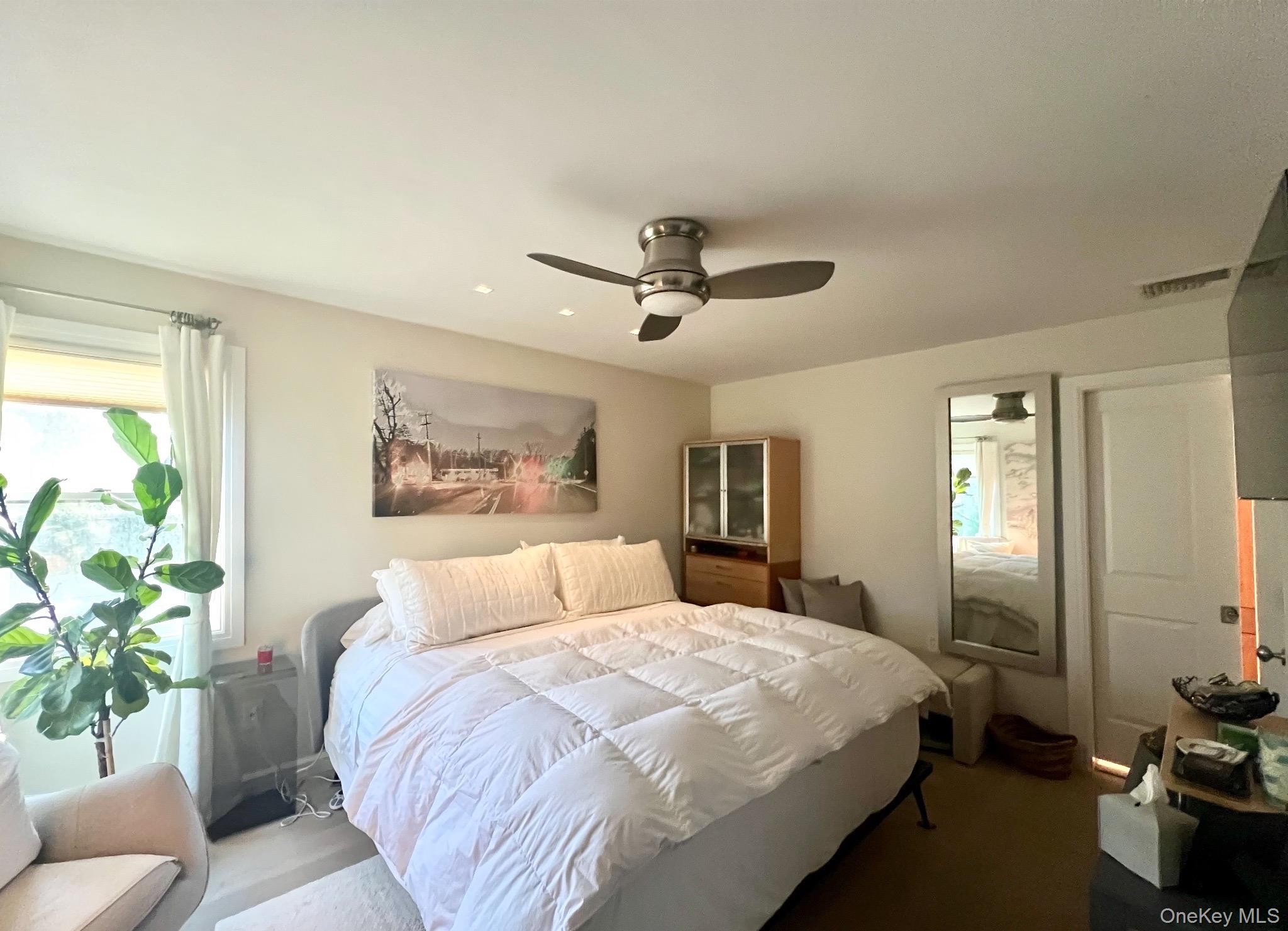 11 Post Crossing, East Quogue, NY 11942