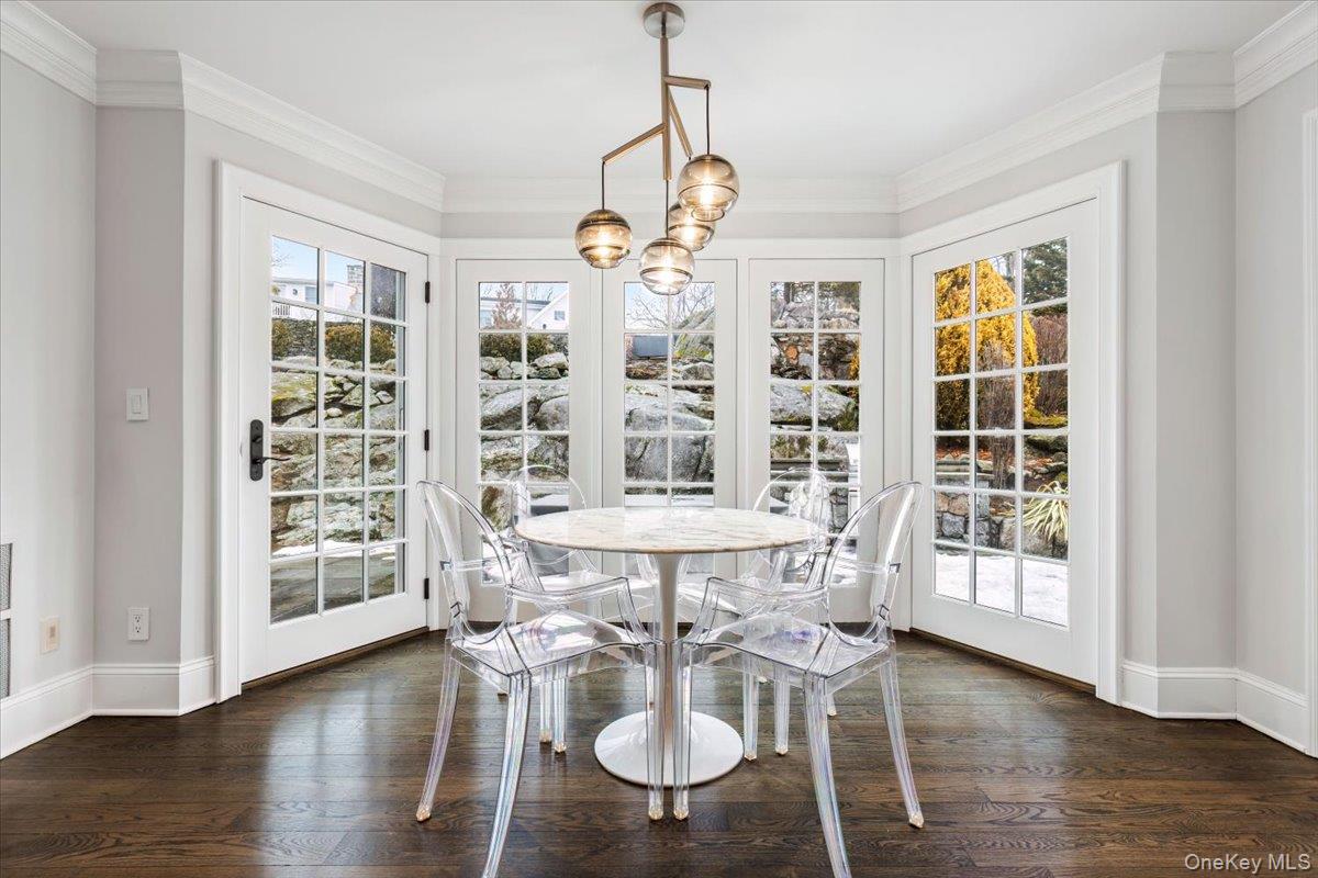 15 Braxmar Drive S, Harrison, NY 10528