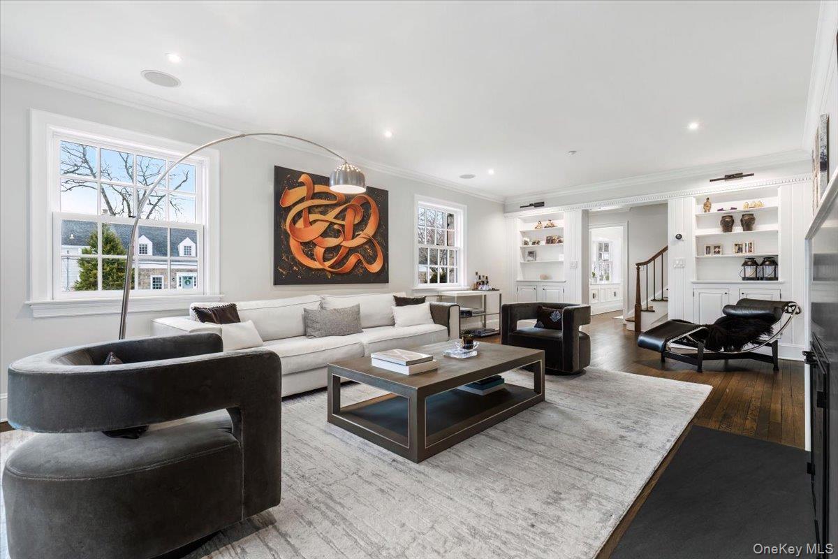 15 Braxmar Drive S, Harrison, NY 10528