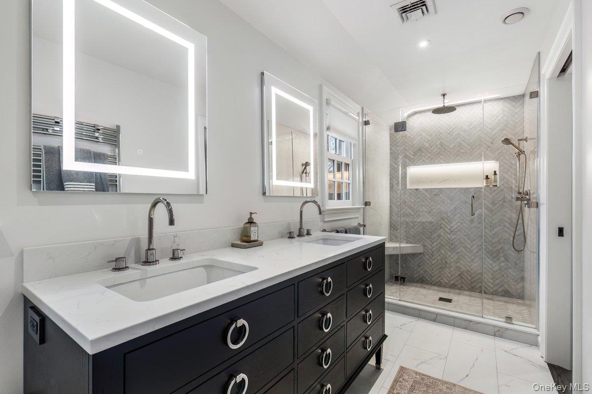 15 Braxmar Drive S, Harrison, NY 10528