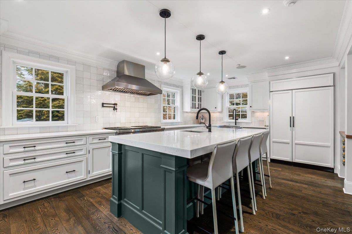 15 Braxmar Drive S, Harrison, NY 10528