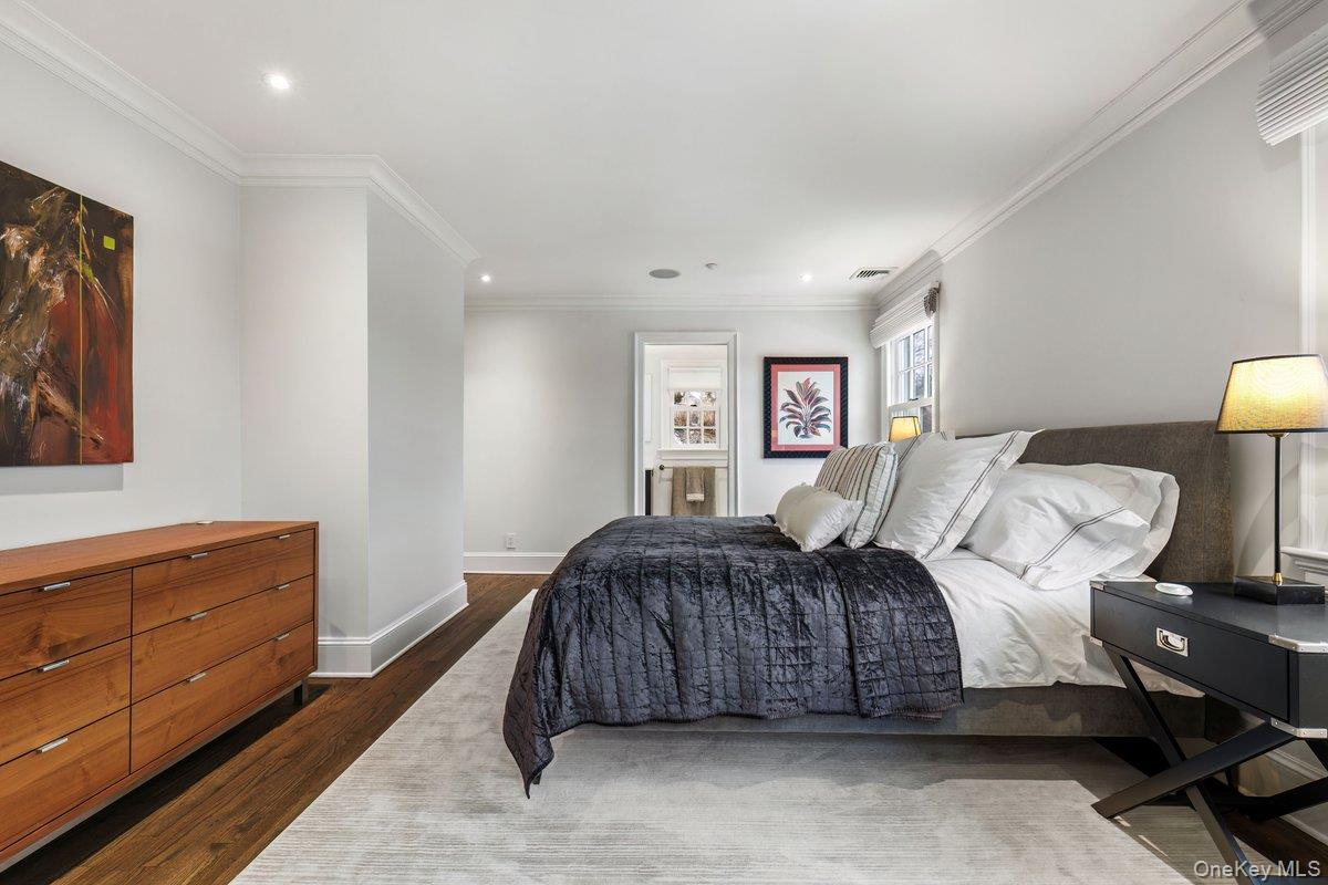 15 Braxmar Drive S, Harrison, NY 10528