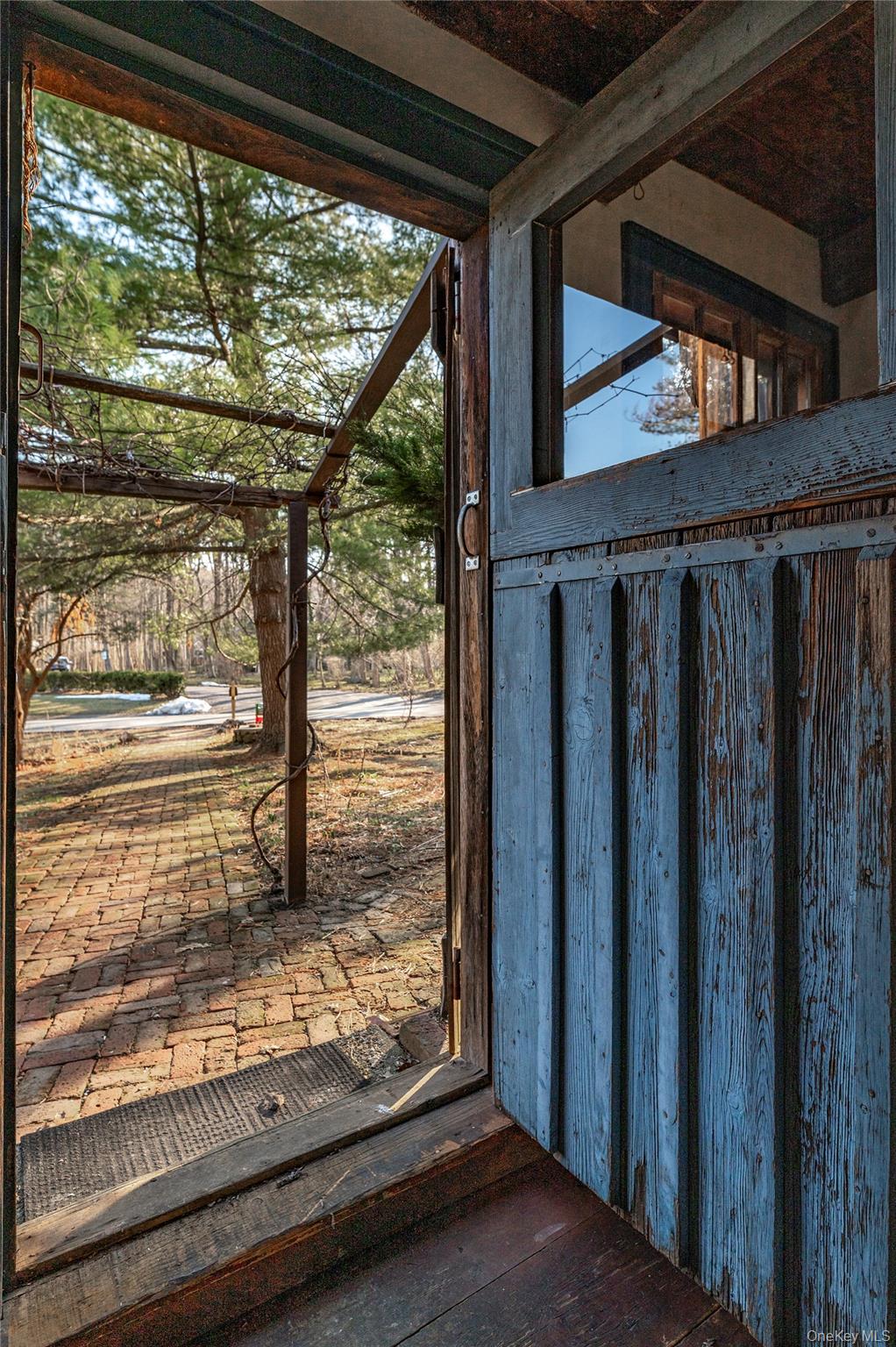 118 Washington Spring Road, Palisades, NY 10964