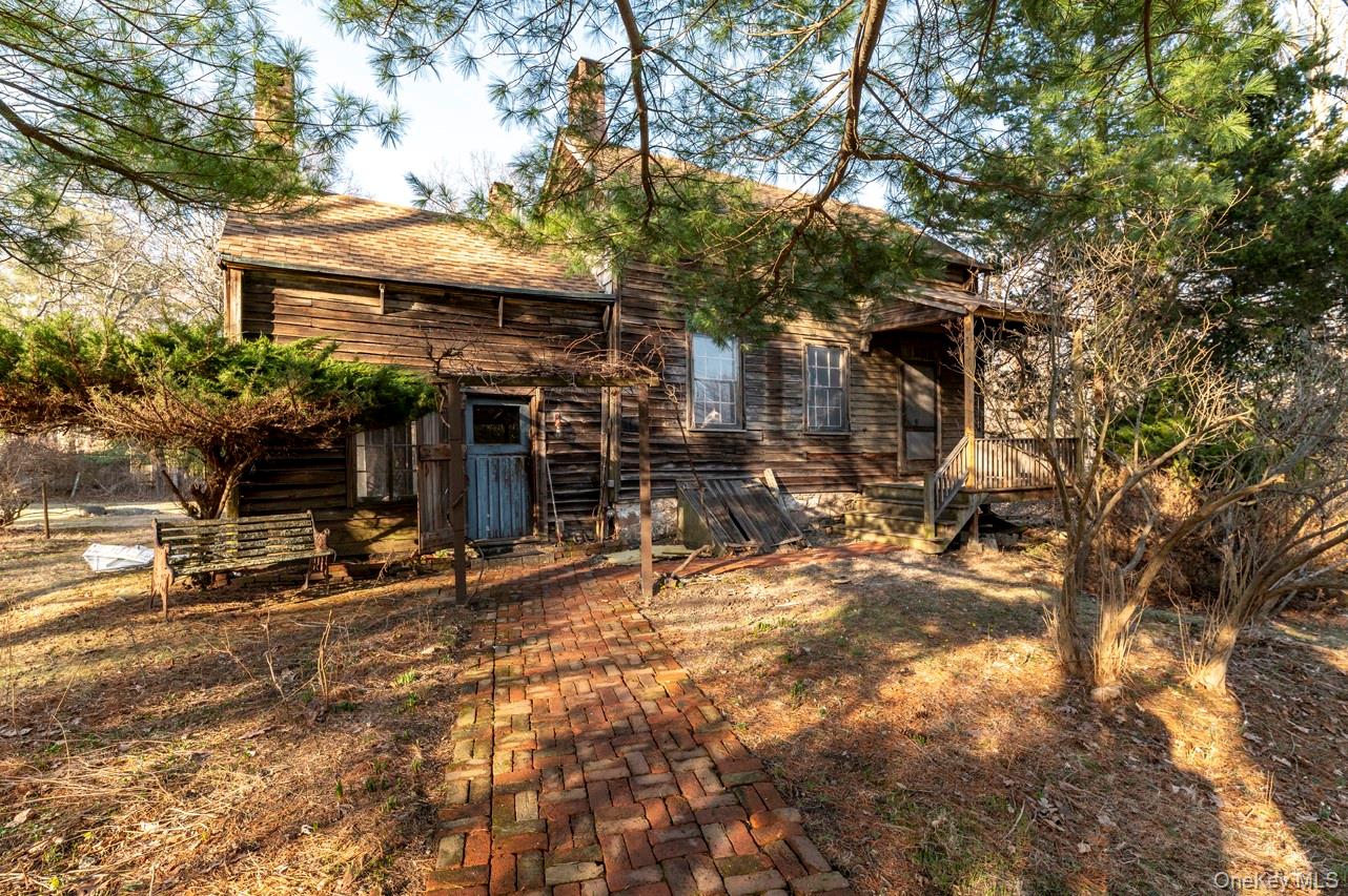 118 Washington Spring Road, Palisades, NY 10964