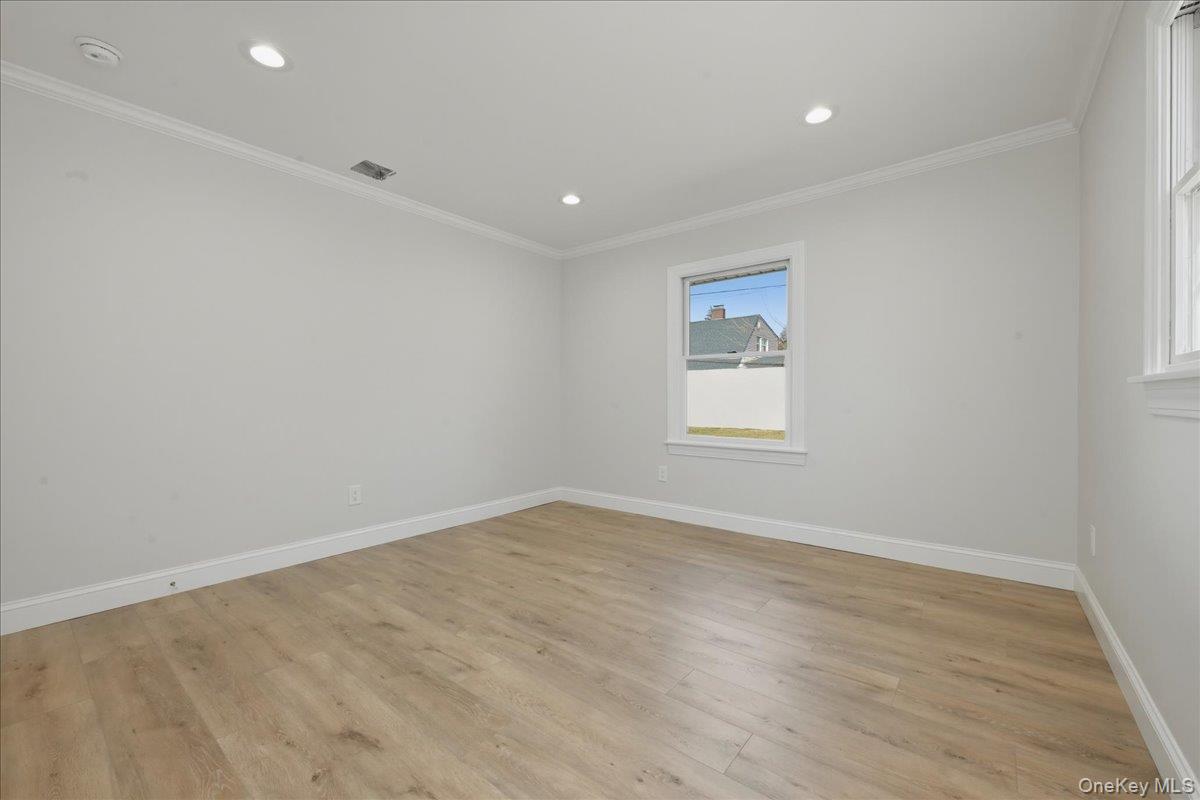 38 Bobolink Lane, Levittown, NY 11756