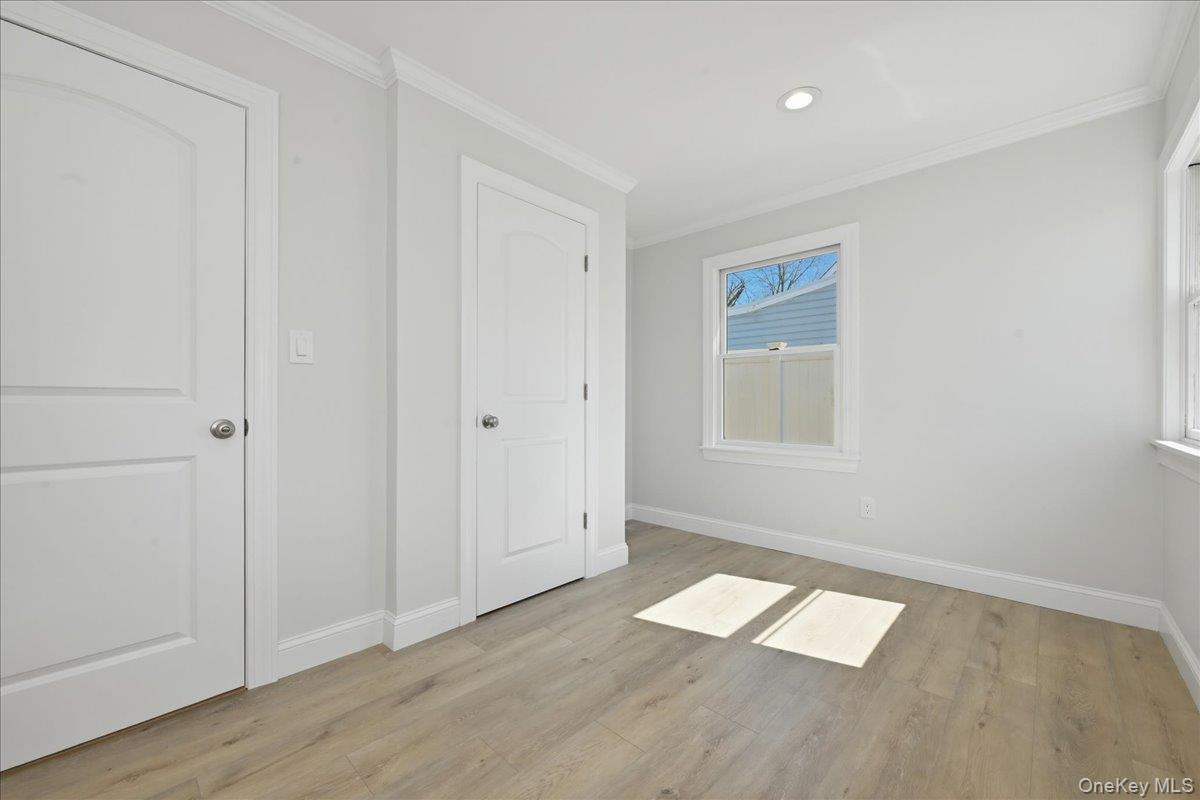 38 Bobolink Lane, Levittown, NY 11756