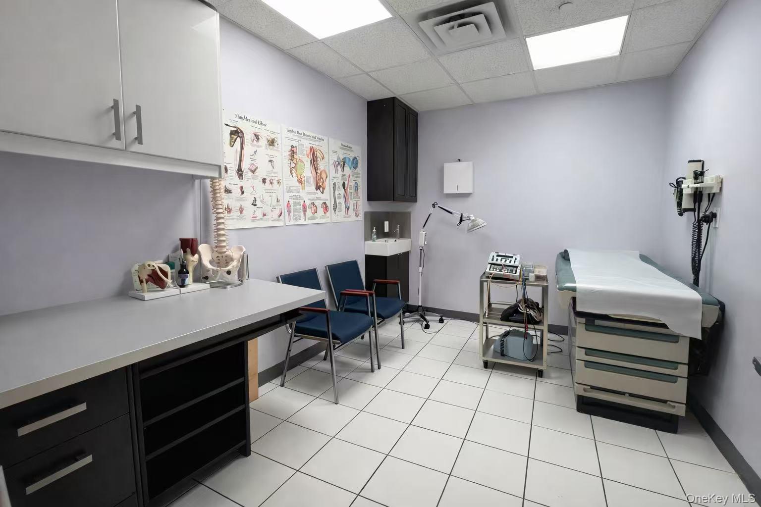 128 Mott Street # 301, New York (Manhattan), NY 10013