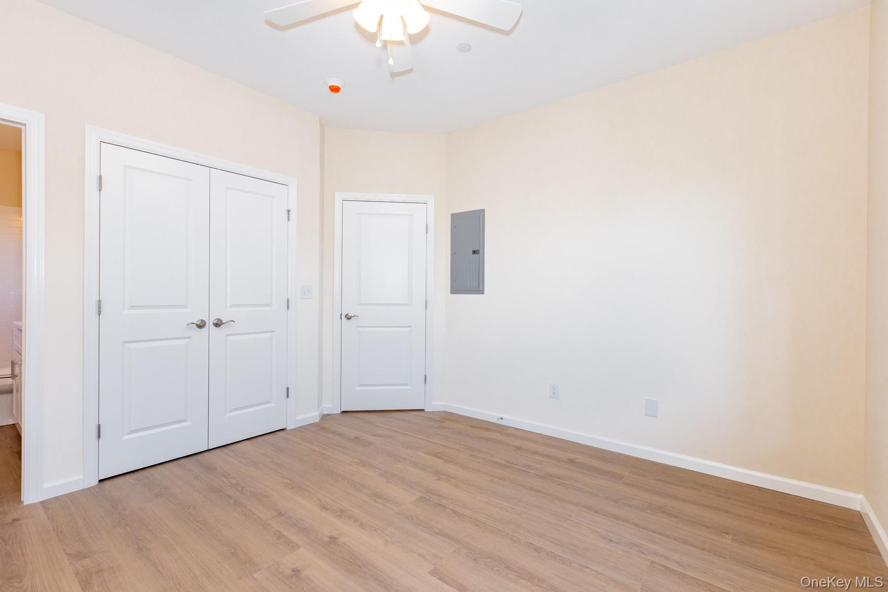 843 Lake Boulevard # 301, Lindenhurst, NY 11757