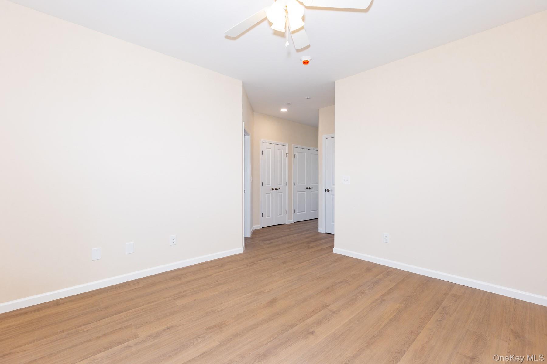 843 Lake Boulevard # 301, Lindenhurst, NY 11757