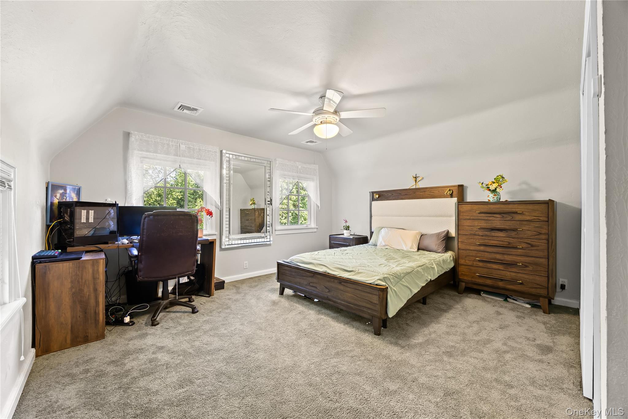 378 Beverly Road, Douglaston, NY 11363