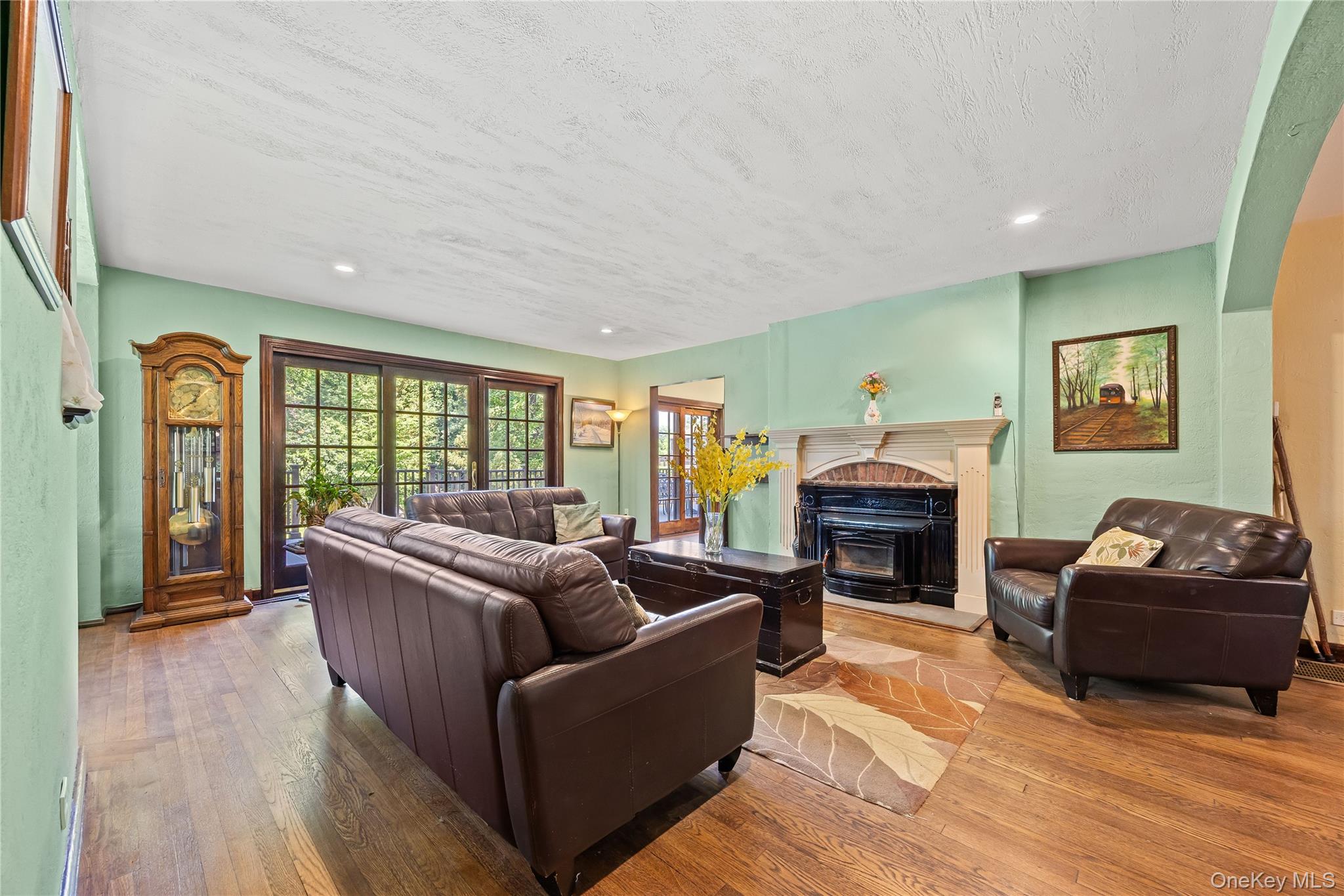 378 Beverly Road, Douglaston, NY 11363