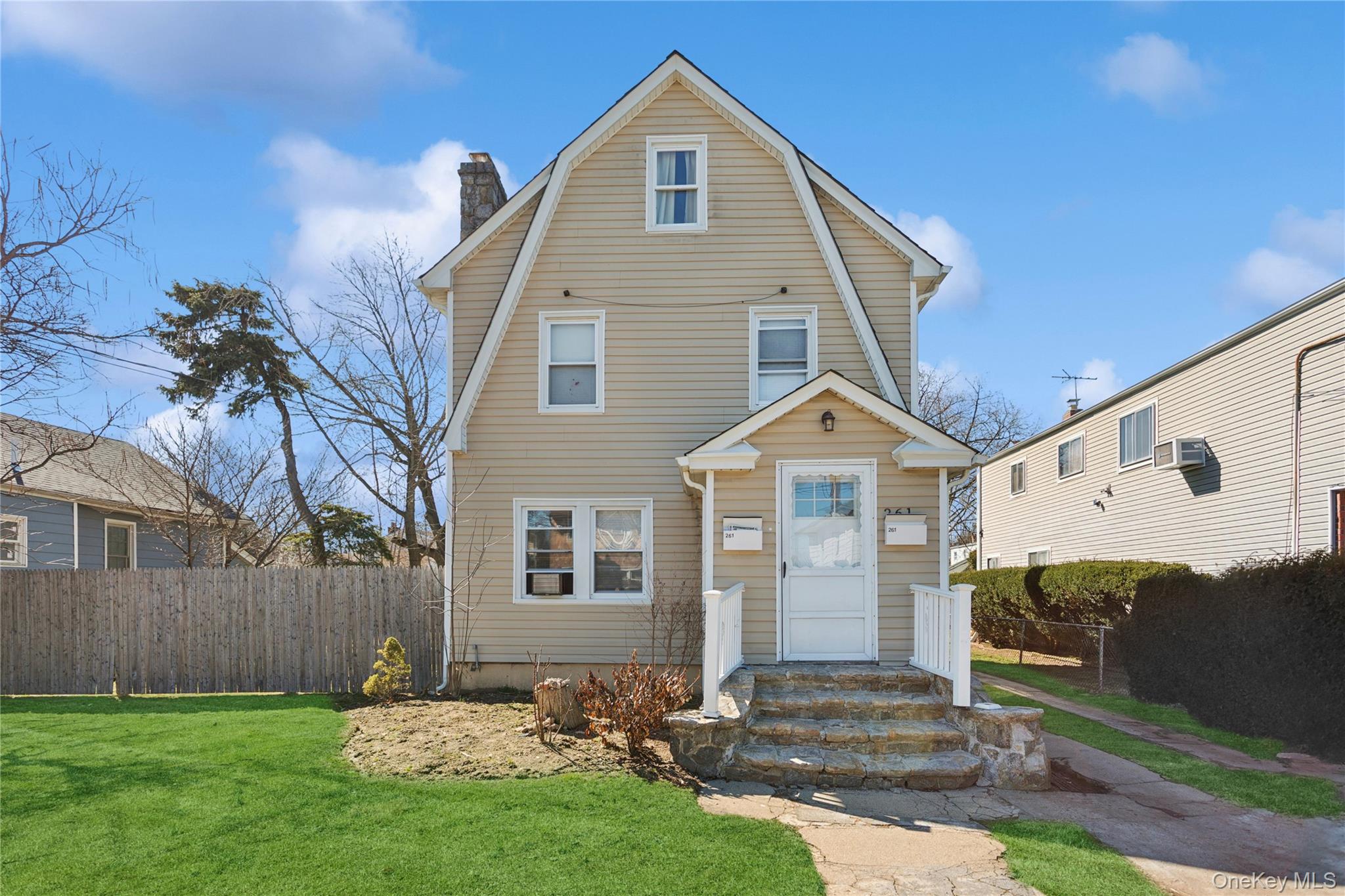 261 Rutland Road, Freeport, NY 11520