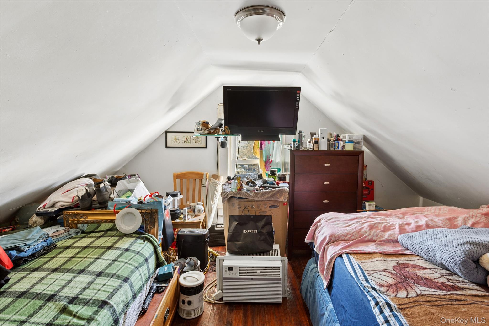 261 Rutland Road, Freeport, NY 11520