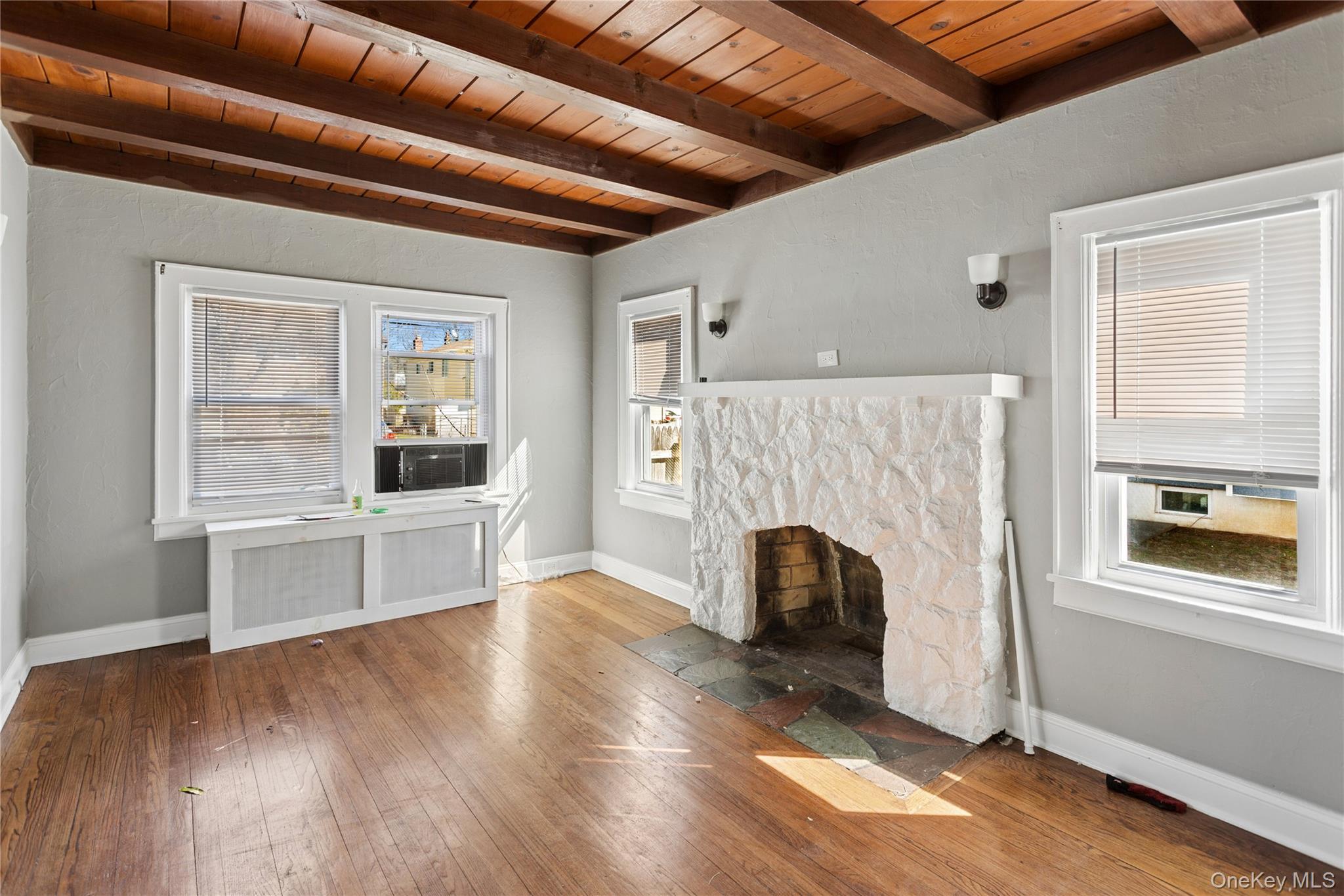 261 Rutland Road, Freeport, NY 11520