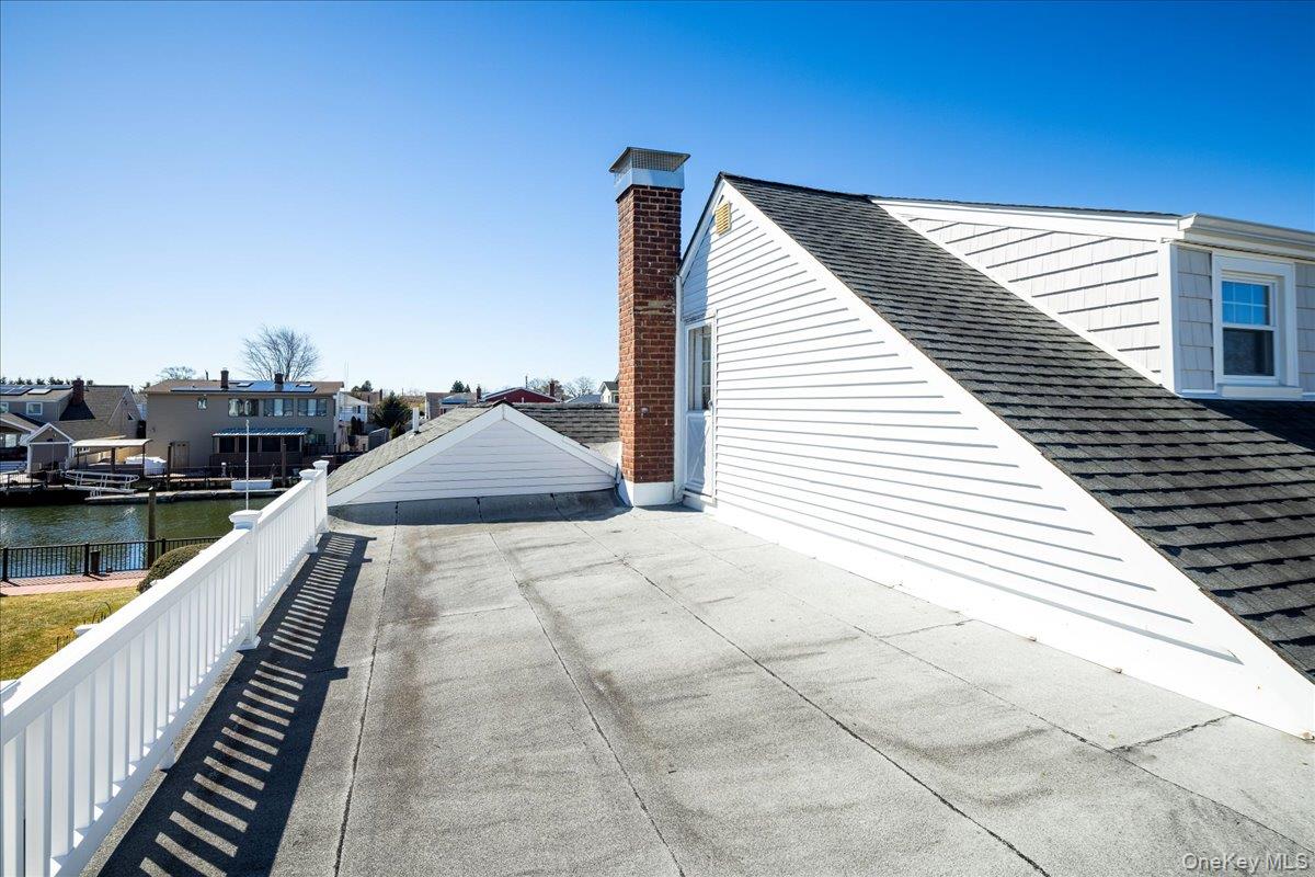 34 Jackson Place, Massapequa, NY 11758