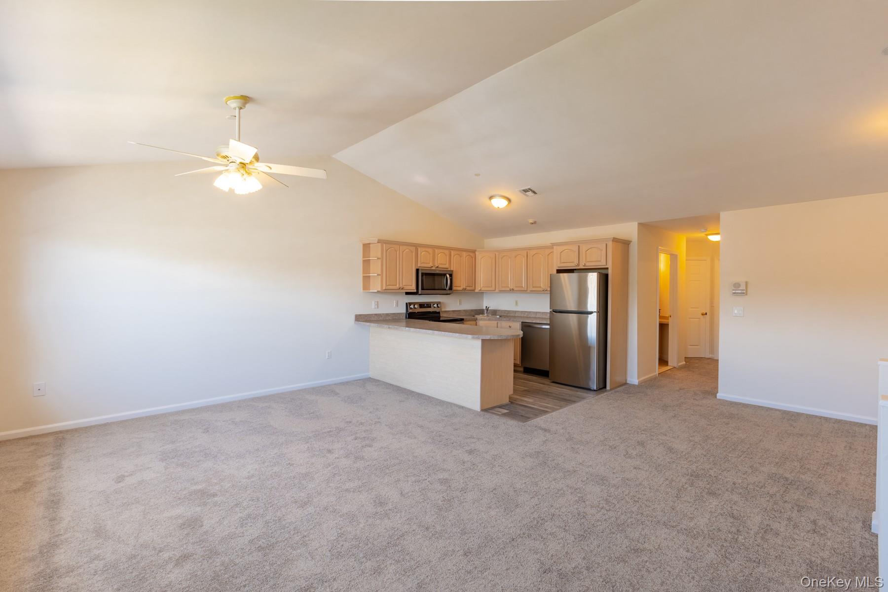 314 Flurry Lane, West Babylon, NY 11704