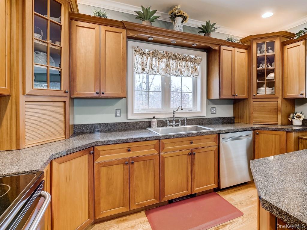 93 County Route 12, Westtown, NY 10998