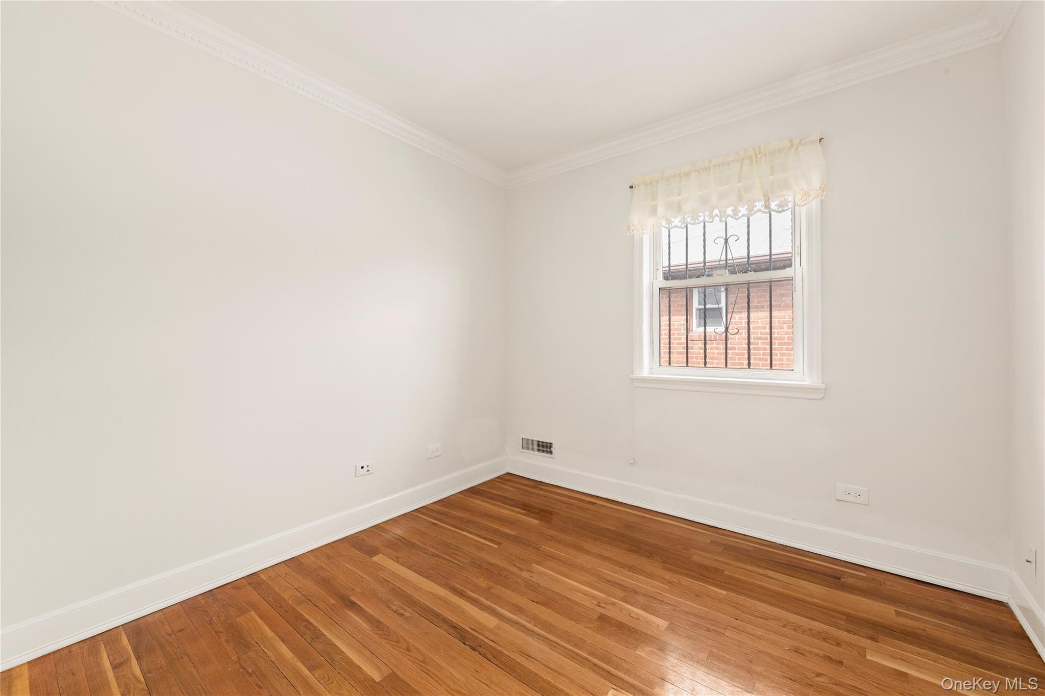 2615 Clearview Expressway, Bayside, NY 11360