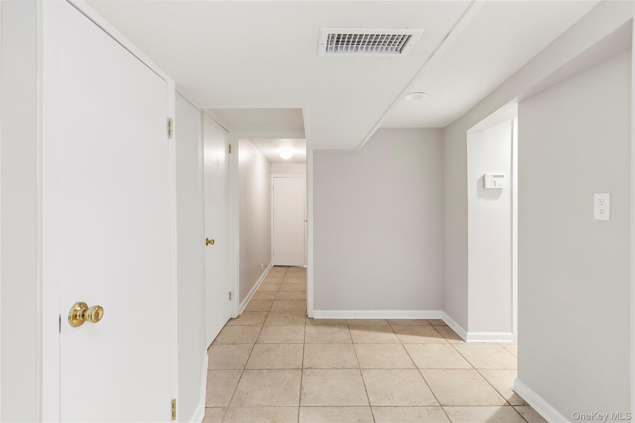 2615 Clearview Expressway, Bayside, NY 11360