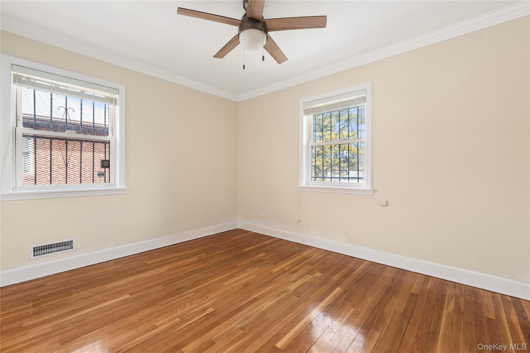 2615 Clearview Expressway, Bayside, NY 11360