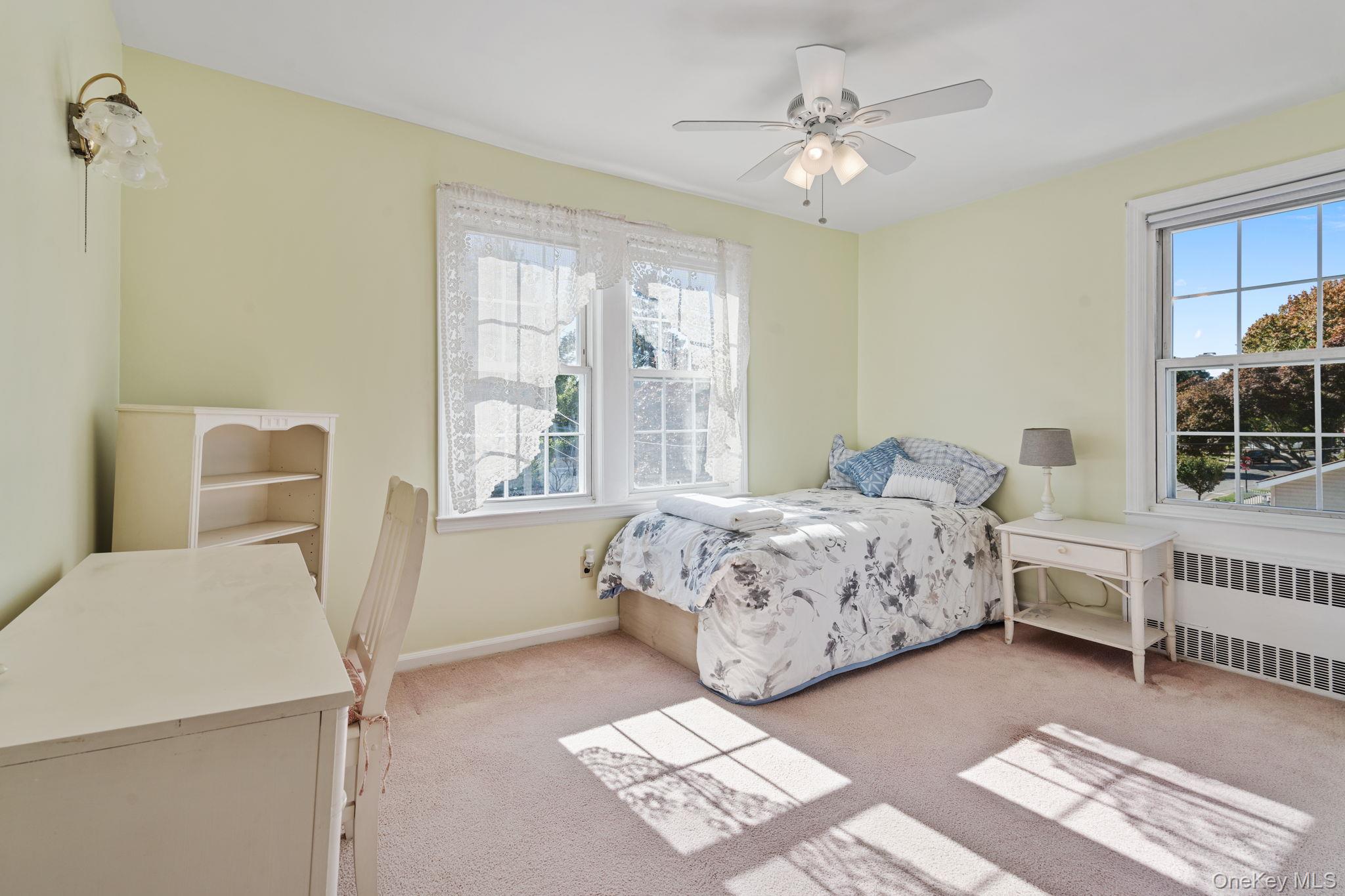 29 Summit Avenue, Lynbrook, NY 11563