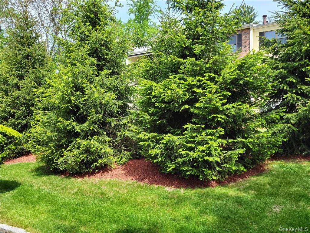 79 Winchester Avenue, Peekskill, NY 10566