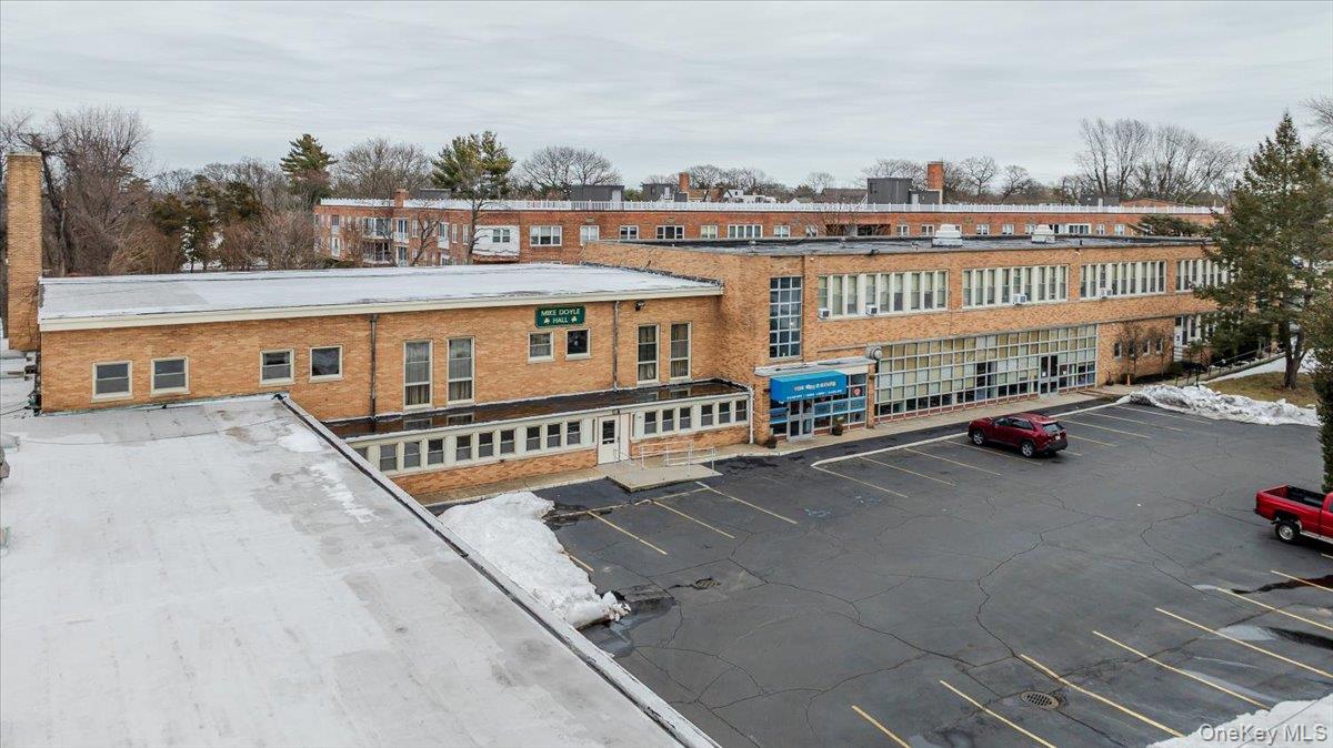 1346 Broadway, Hewlett, NY 11557