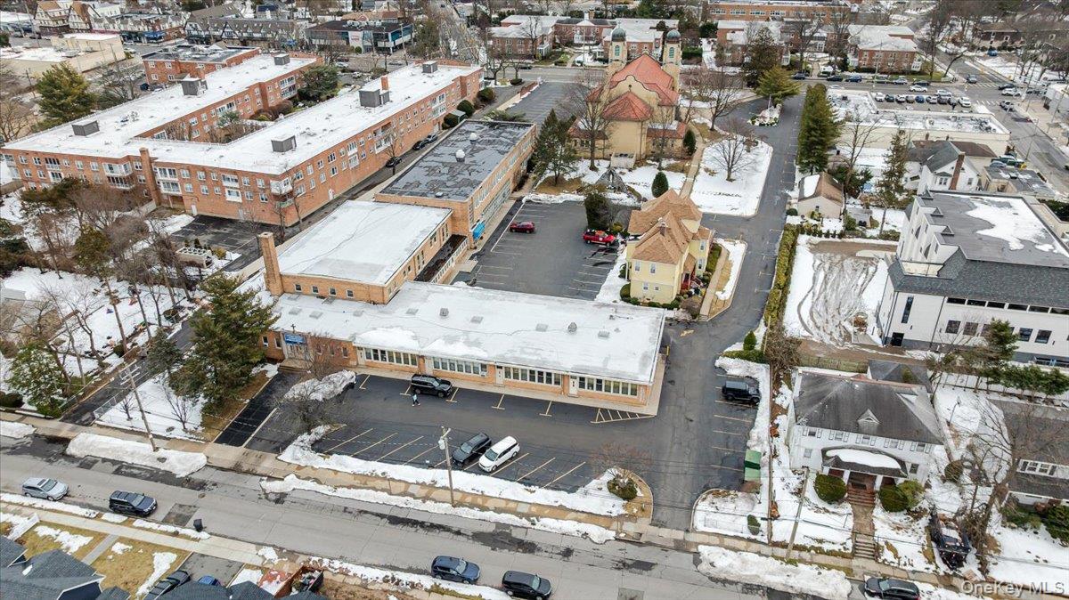 1346 Broadway, Hewlett, NY 11557