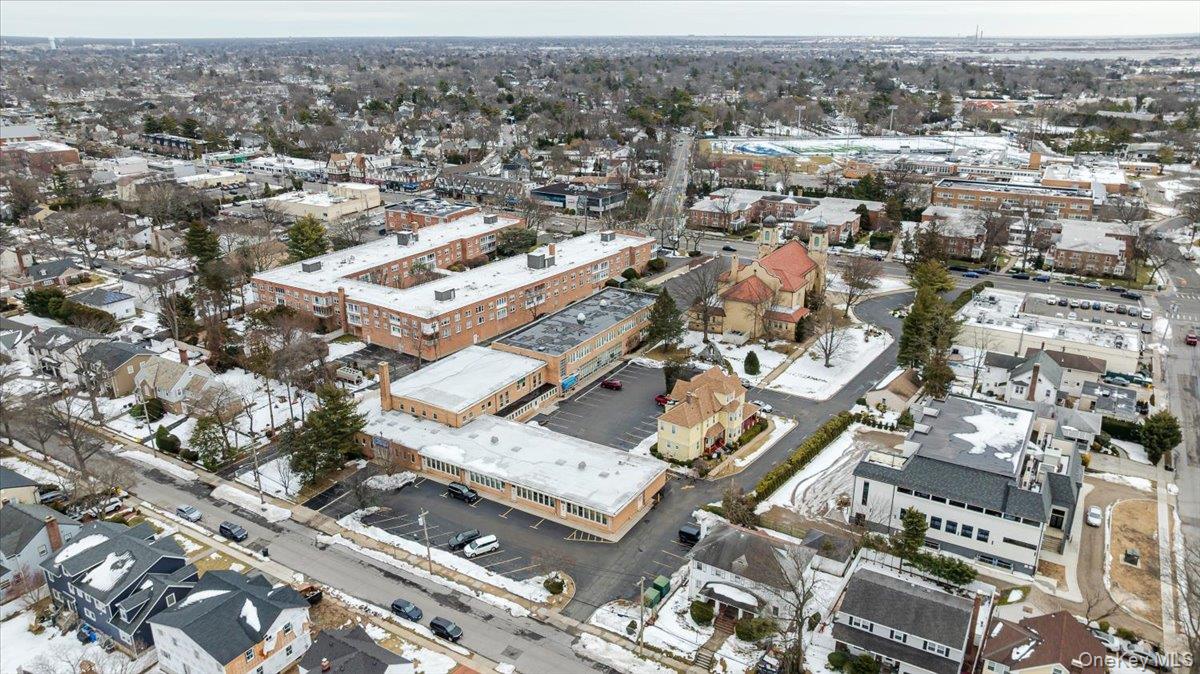 1346 Broadway, Hewlett, NY 11557