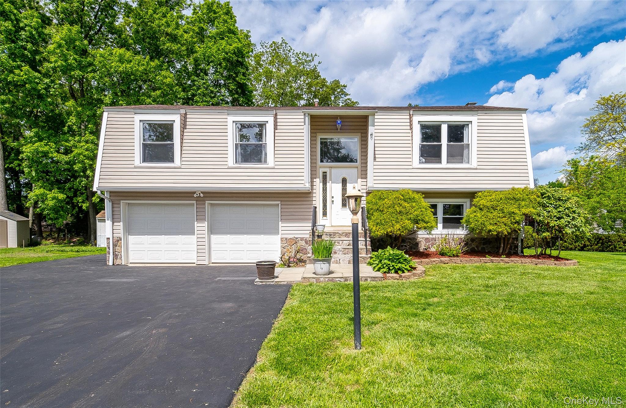 400 Philo Street, New Windsor, NY 12553