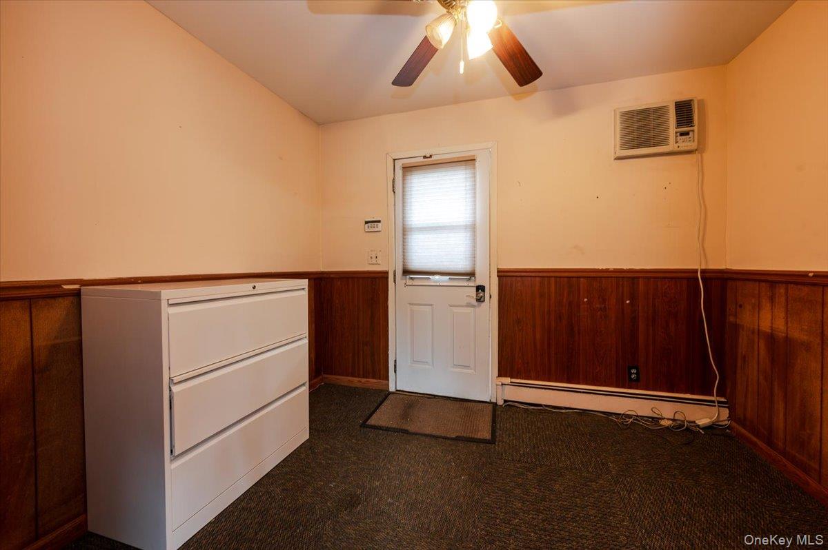 930 Sunrise Highway, North Babylon, NY 11704